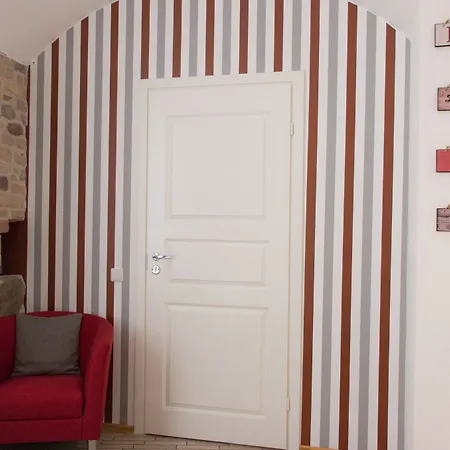 Rotuses Apartment *